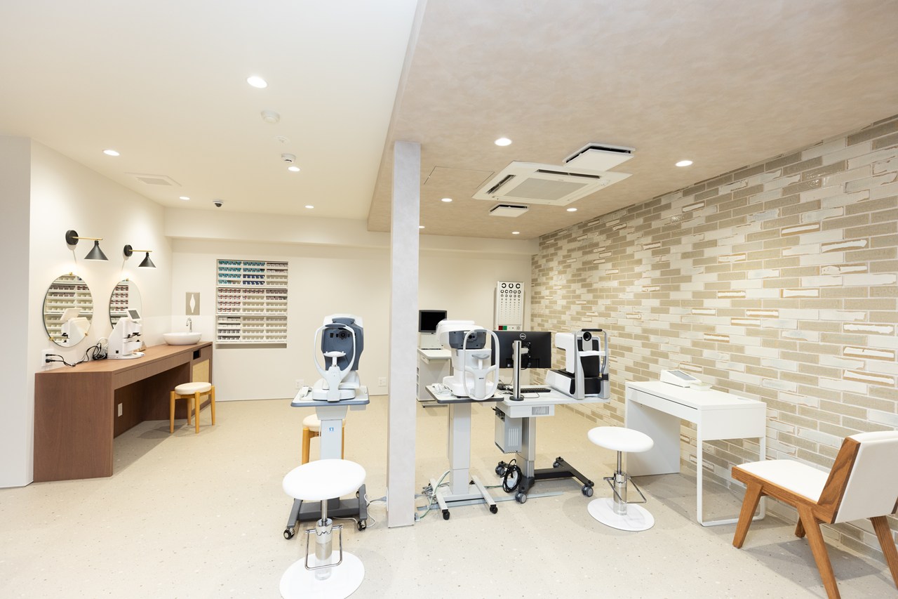 検査室（明室）